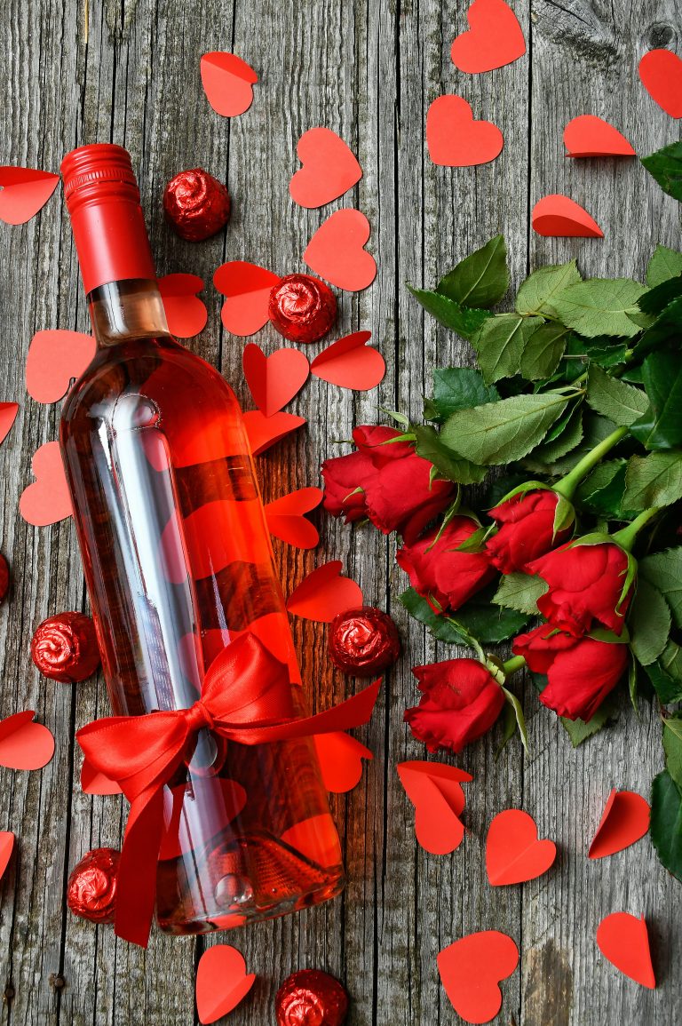 Love Bombing: How to Recognize and Protect Yourself From This Manipulation Tactic